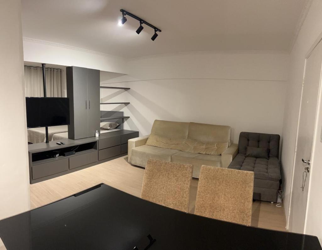 סאו פאולו Apartamento Para Pessoas De Familia Ou A Negocio, Ap Lindo Aconchegante No Bras Proximo Igreja Mundial,Mercado Municipal, 25 De Marco, Templo Salomao, Metro Dom Pedro Ll, Bancos, Mercado E Etc מראה חיצוני תמונה