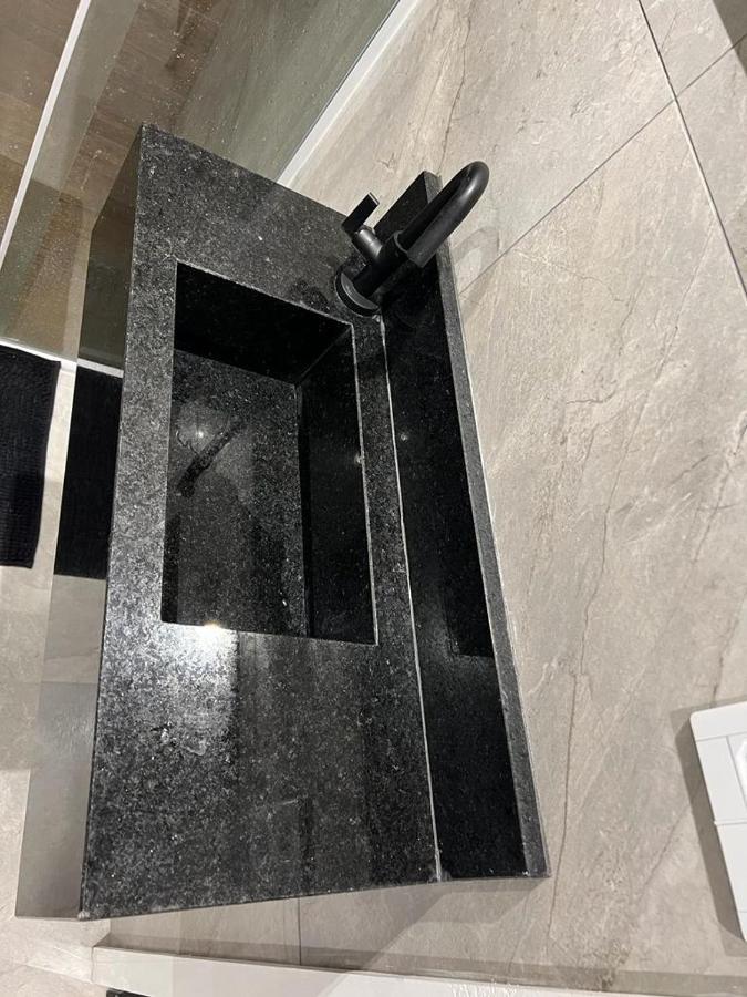 סאו פאולו Apartamento Para Pessoas De Familia Ou A Negocio, Ap Lindo Aconchegante No Bras Proximo Igreja Mundial,Mercado Municipal, 25 De Marco, Templo Salomao, Metro Dom Pedro Ll, Bancos, Mercado E Etc מראה חיצוני תמונה